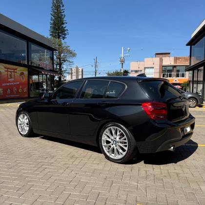 BMW 116i 1.6 16V TURBO GASOLINA 4P AUTOMÁTICO BMW 116i 1.6 16V TURBO GASOLINA 4P AUTOMÁTICO